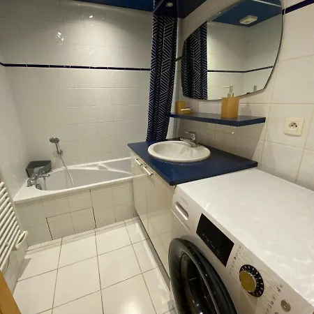 T2 + Avec Balcon Oriente Sud A Saint-jean-de-sixt, Proche De La Clusaz - Fr-1-459-209 Apartment