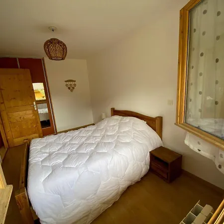 T2 + Avec Balcon Oriente Sud A Saint-jean-de-sixt, Proche De La Clusaz - Fr-1-459-209 Apartment *